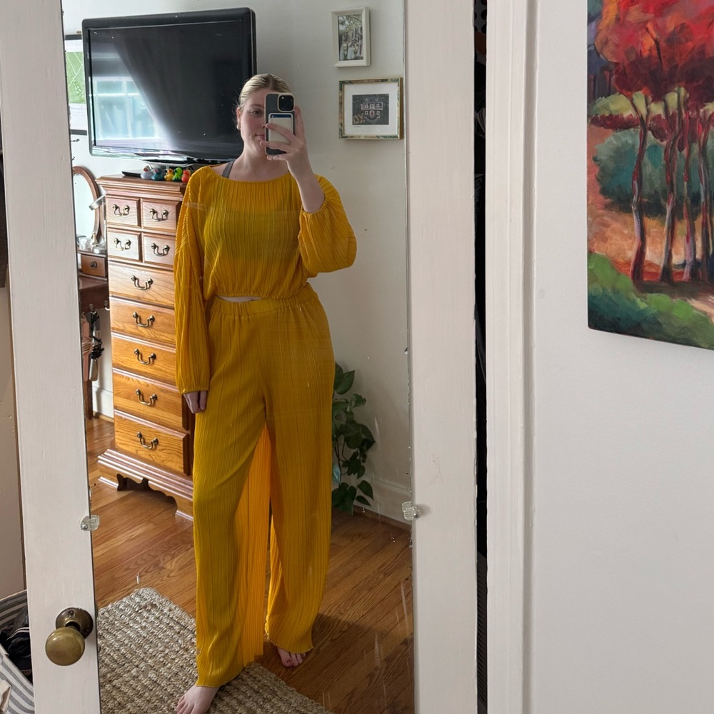 Gianni Bini yellow set